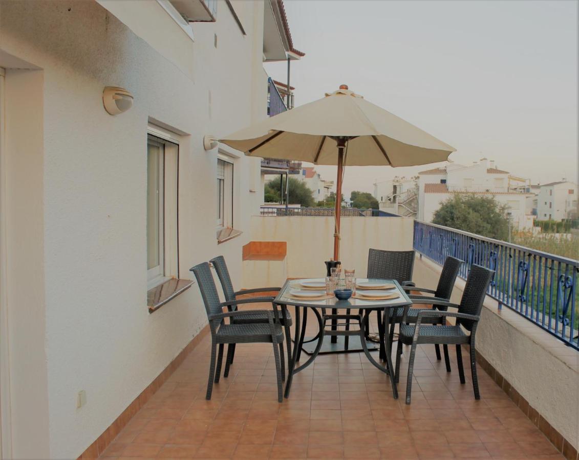 Apartament Amb Terrassa I Parking Llançà Exterior foto